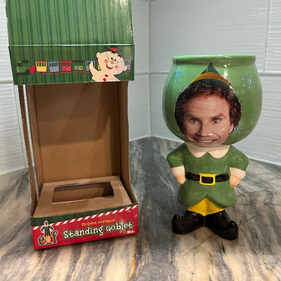 Movie Elf Buddy Badge Standing Molded Ceramic Goblet MWT - Picture 3 of 8